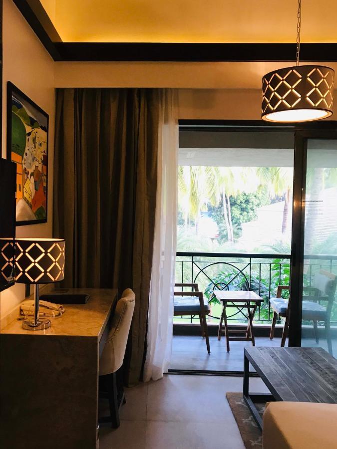 Silver Waves Resort & Spa - Daman Exterior photo
