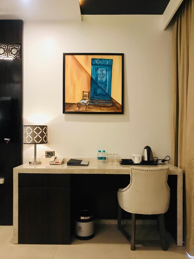 Silver Waves Resort & Spa - Daman Exterior photo